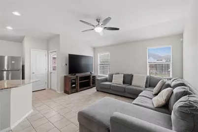8867 Belgian Falls, San Antonio, TX 78254 - Photo 4