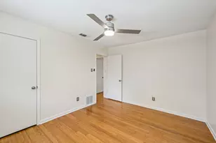 2717 Charlesworth Dr, Austin, TX 78745 - Photo 18