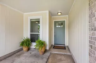 2717 Charlesworth Dr, Austin, TX 78745 - Photo 4