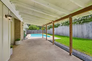 2717 Charlesworth Dr, Austin, TX 78745 - Photo 34