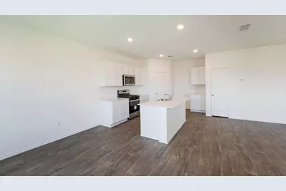 12112 Pike Bend, Mustang Ridge, TX 78610 - Photo 8