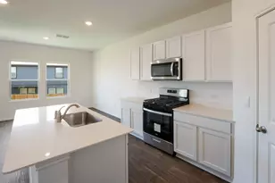 12112 Pike Bnd, Mustang Ridge, TX 78610 - Photo 12