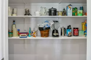 224 Diamondback Dr, Georgetown, TX 78628 - Photo 10