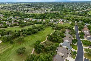 214 Summit St, Georgetown, TX 78633 - Photo 10