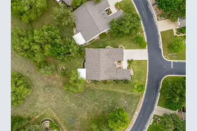 214 Summit Street, Georgetown, TX 78633 - Photo 8