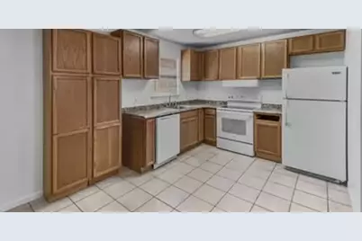 8701 N Highway 77 #107, Lexington, TX 78947 - Photo 4