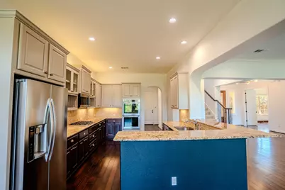 121 Feritti Drive, Lakeway, TX 78734 - Photo 12
