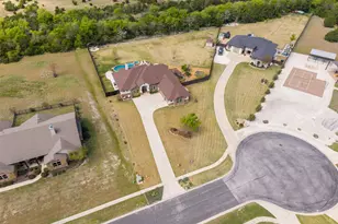 213 Angela Dr, Liberty Hill, TX 78642 - Photo 38