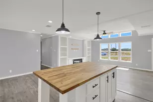 27 Co Rd 483, Taylor, TX 76574 - Photo 16