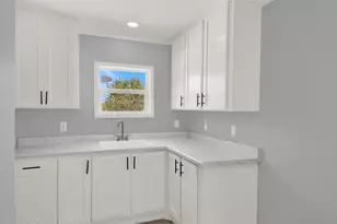 27 Co Rd 483, Taylor, TX 76574 - Photo 24