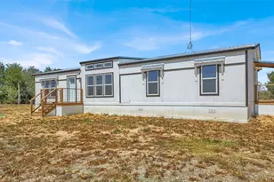 27 Co Rd 483, Taylor, TX 76574 - Photo 2