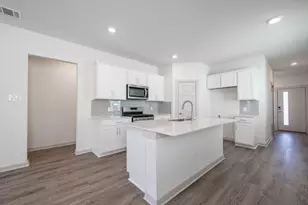 225 New Hampton Wy, San Marcos, TX 78666 - Photo 8