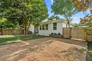 103 N Ave C, Johnson City, TX 78636 - Photo 34