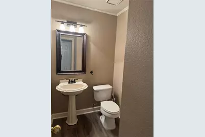 8001 Tallyho Trail, Austin, TX 78729 - Photo 6