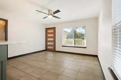 904 Plateau Cir #A, Austin, TX 78745 - Photo 6
