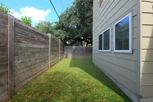 6800 Manchaca Rd, Austin, TX 78745 - Photo 22