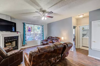 2000 Steeds Crossing, Pflugerville, TX 78660 - Photo 4