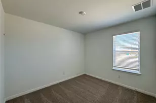 142 Jake Pne Dr, Buda, TX 78610 - Photo 10