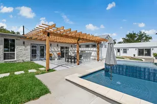 14300 Summit View Dr, Leander, TX 78641 - Photo 30