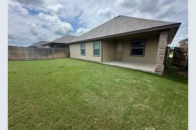 172 Pivot Drive, Taylor, TX 76574 - Photo 16