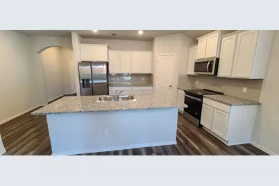 172 Pivot Drive, Taylor, TX 76574 - Photo 2