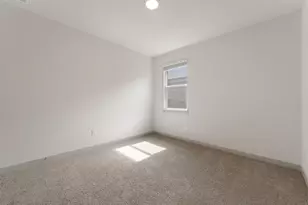 1917 Centerline Ln, Georgetown, TX 78628 - Photo 14