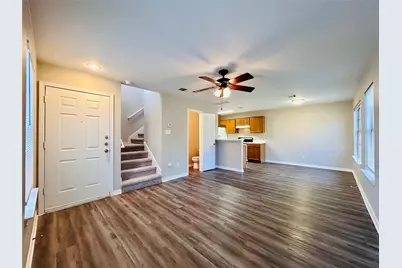 8511 Apple Carrie Cove #B, Austin, TX 78745 - Photo 4