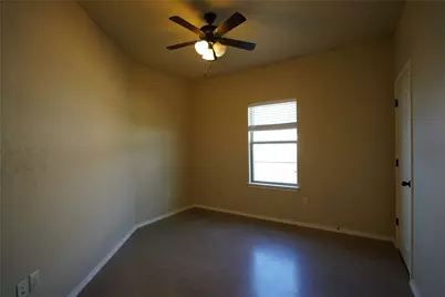 138 Joanne Cove, New Braunfels, TX 78130 - Photo 12
