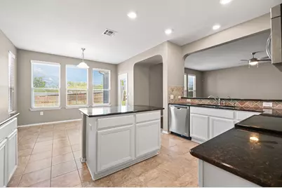 6812 Ondantra Bend, Austin, TX 78744 - Photo 18