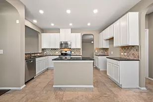 6812 Ondantra Bnd, Austin, TX 78744 - Photo 16