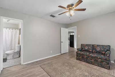 203 E Anderson Avenue #A, Round Rock, TX 78664 - Photo 14