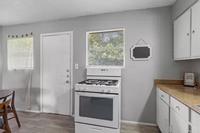 203 E Anderson Avenue #A, Round Rock, TX 78664 - Photo 12