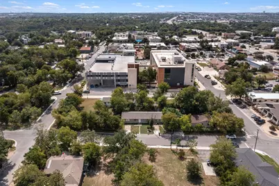 203 E Anderson Avenue #A, Round Rock, TX 78664 - Photo 2