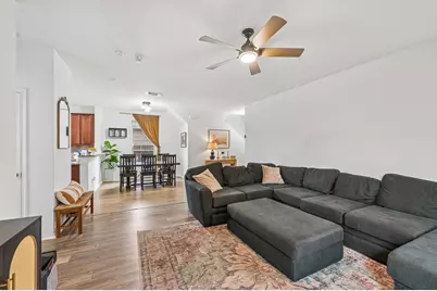 216 La Dera Drive, Liberty Hill, TX 78642 - Photo 2
