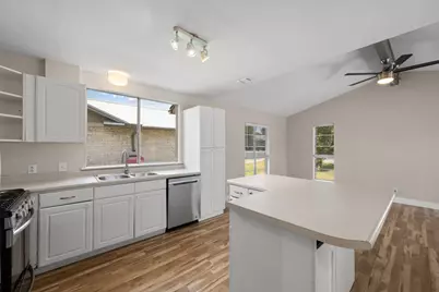12517 Limerick Avenue, Austin, TX 78727 - Photo 8