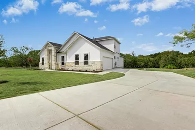 113 Shikra Cove, Cedar Creek, TX 78612 - Photo 6