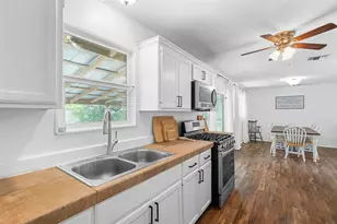 617 Johnson St, Bertram, TX 78605 - Photo 12