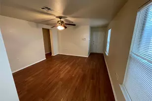 6912 Quinton Dr, Austin, TX 78747 - Photo 8