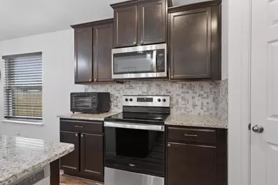 9115 Hidden Oaks Drive, Temple, TX 76502 - Photo 10