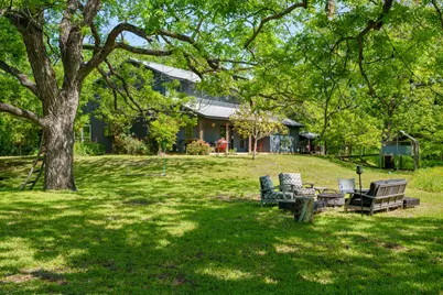 800 Spur 191, Spicewood, TX 78669 - Photo 2