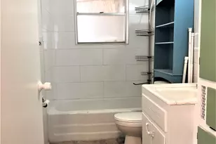 1405 Kamar Dr, Austin, TX 78757 - Photo 10