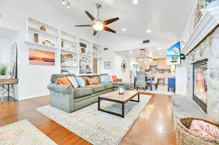 16619 Jamaica Cove Rd, Jamaica Beach, TX 77554 - Photo 14