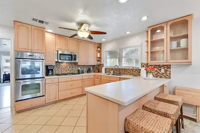 16619 Jamaica Cove Road, Jamaica Beach, TX 77554 - Photo 18