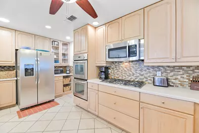 16619 Jamaica Cove Road, Jamaica Beach, TX 77554 - Photo 20