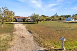 145 Angelia Dr, Cedar Creek, TX 78612 - Photo 30