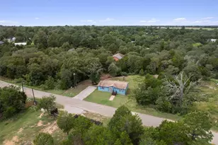 254 Lba Dr, Bastrop, TX 78602 - Photo 2