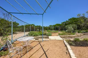 1316 Overland Stage Rd, Dripping Springs, TX 78620 - Photo 4