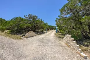 1316 Overland Stage Rd, Dripping Springs, TX 78620 - Photo 2