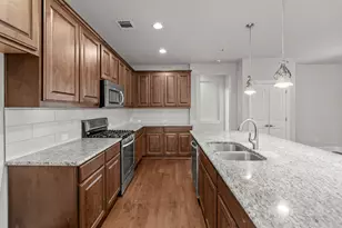 205 Cherokee Rose Cir, Georgetown, TX 78626 - Photo 6