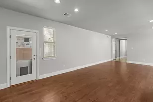 205 Cherokee Rose Cir, Georgetown, TX 78626 - Photo 10